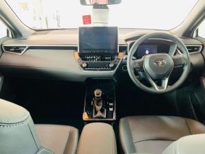Toyota Corolla Cross 1.8 HEV XS - Image 10