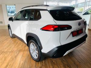 Toyota Corolla Cross 1.8 HEV XS - Image 12