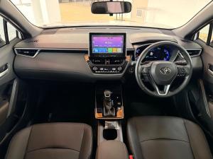 Toyota Corolla Cross 1.8 HEV XS - Image 16
