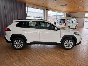 Toyota Corolla Cross 1.8 HEV XS - Image 9