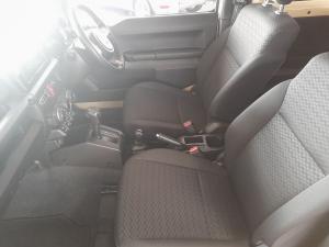 Suzuki Jimny 1.5 GLX AllGrip 3-door auto - Image 15