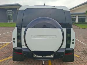 Land Rover Defender 110 D250 X-Dynamic SE - Image 3