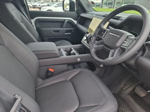 Land Rover Defender 110 D250 X-Dynamic SE - Image 4