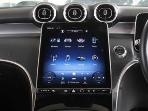 Mercedes-Benz GLC GLC300d 4Matic Avantgarde - Image 12