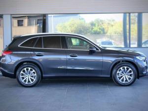 Mercedes-Benz GLC GLC300d 4Matic Avantgarde - Image 4