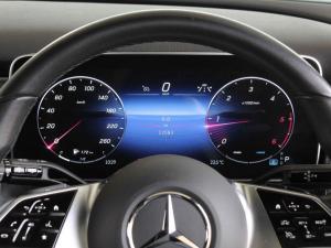Mercedes-Benz GLC GLC300d 4Matic Avantgarde - Image 8