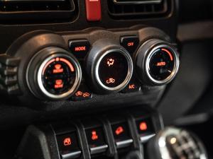 Suzuki Jimny 1.5 GLX AllGrip 3-door manual - Image 27