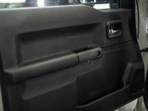 Suzuki Jimny 1.5 GLX AllGrip 3-door manual - Image 29