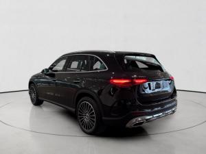 Mercedes-Benz GLC GLC300d 4Matic Avantgarde - Image 5