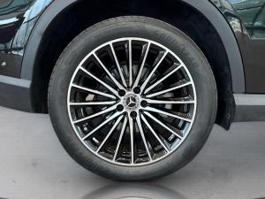 Mercedes-Benz GLC GLC300d 4Matic Avantgarde - Image 9