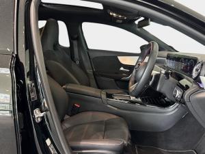 Mercedes-Benz A-Class A200 hatch Progressive - Image 12