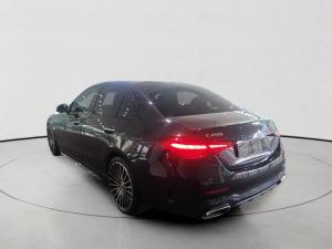 Mercedes-Benz C-Class C200 AMG Line - Image 5