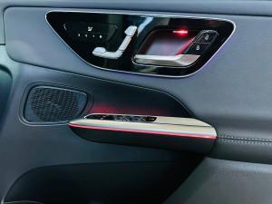 Mercedes-Benz GLC GLC300d coupe 4Matic Avantgarde - Image 10