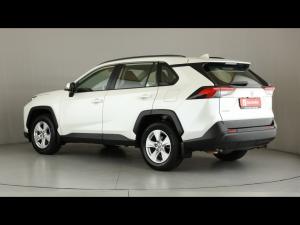 Toyota RAV4 2.0 GX auto - Image 21