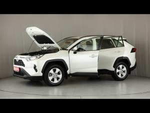 Toyota RAV4 2.0 GX auto - Image 27