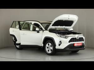 Toyota RAV4 2.0 GX auto - Image 29