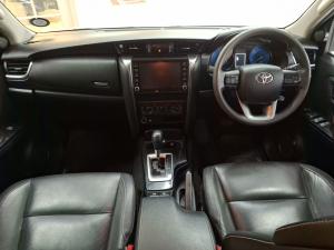 Toyota Fortuner 2.4GD-6 auto - Image 6