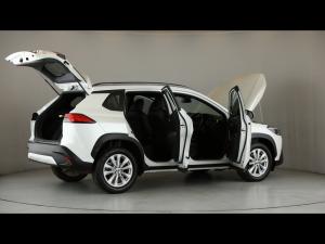 Toyota Corolla Cross 1.8 XS - Image 31