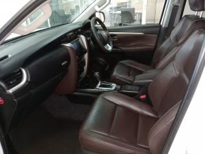 Toyota Fortuner 2.4GD-6 auto - Image 7