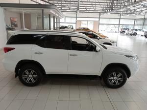 Toyota Fortuner 2.4GD-6 auto - Image 3