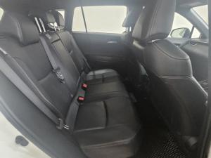 Toyota Corolla Cross 1.8 Hybrid XS - Image 11