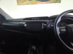 Toyota Hilux 2.4GD single cab S (aircon) - Image 13