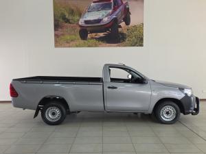 Toyota Hilux 2.4GD single cab S (aircon) - Image 3