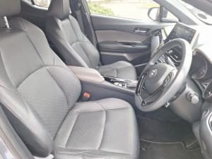 Toyota C-HR 1.2T Luxury - Image 15
