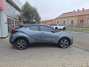 Toyota C-HR 1.2T Luxury - Image 3