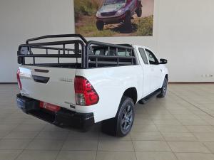 Toyota Hilux 2.4GD-6 Xtra cab Raider auto - Image 2