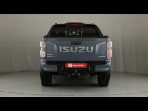 Isuzu D-Max 3.0TD double cab V-Cross 4x4 - Image 5