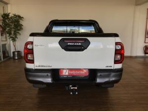 Toyota Hilux 2.8GD-6 48V double cab 4x4 Legend RS - Image 5