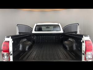Toyota Hilux 2.0 single cab S (aircon) - Image 13