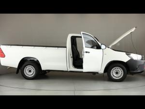 Toyota Hilux 2.0 single cab S (aircon) - Image 30