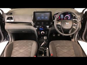 Mahindra XUV 3XO 1.2T MX2 manual - Image 6