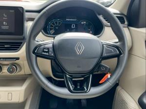 Renault Triber 1.0 Techno - Image 8
