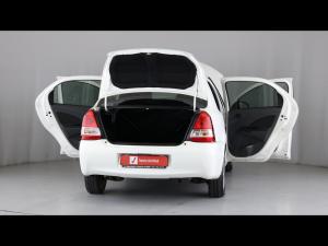 Toyota Etios sedan 1.5 Sprint - Image 24