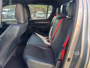 Toyota Hilux 2.8GD-6 double cab 4x4 GR-Sport - Image 17