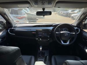 Toyota Hilux 2.8GD-6 double cab 4x4 Raider auto - Image 6