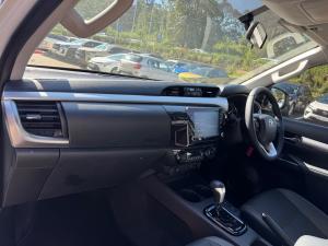 Toyota Hilux 2.8GD-6 double cab 4x4 Raider auto - Image 7