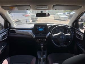 Toyota Starlet Cross 1.5 XS auto - Image 6