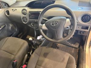 Toyota Etios 1.5 Xs/SPRINT 5-Door - Image 6