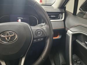 Toyota RAV4 2.0 GX-R CVT AWD - Image 10