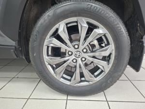Toyota RAV4 2.0 GX-R CVT AWD - Image 16