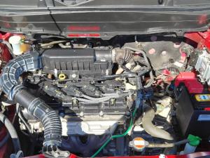 Suzuki Grand Vitara 1.5 GL automatic - Image 22