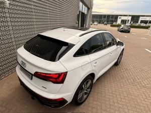 Audi Q5 Sportback 40 TDI Quattro Black Edition - Image 11