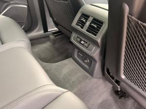 Audi Q5 Sportback 40 TDI Quattro Black Edition - Image 17
