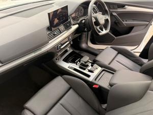 Audi Q5 Sportback 40 TDI Quattro Black Edition - Image 7