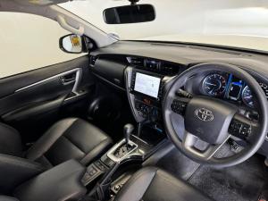 Toyota Fortuner 2.4GD-6 Raised Body automatic - Image 7