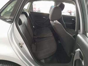 Volkswagen Polo Vivo 1.4 Trendline - Image 16